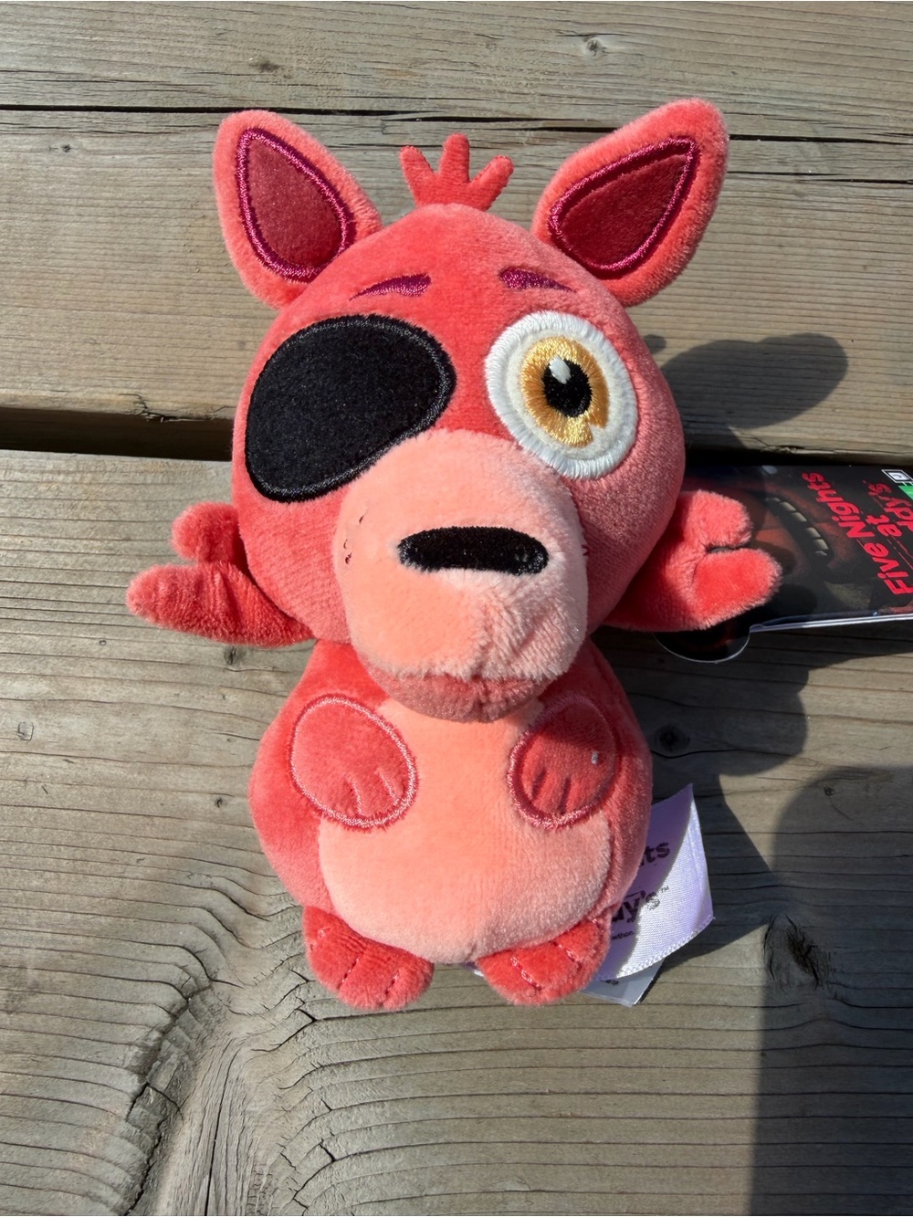Five nights at Freddy’s mini plush foxy NWT